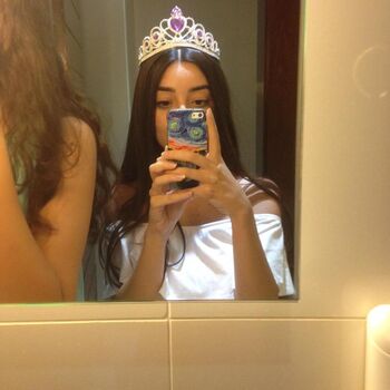 Full leaked Lebanese girls private onlyfans photo