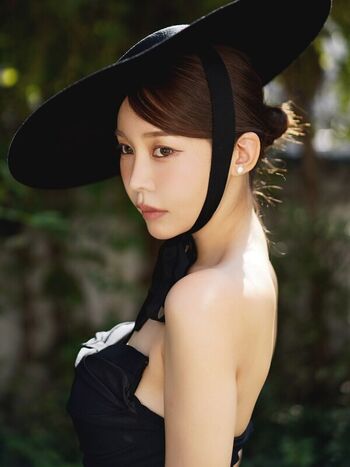 Full leaked Lee gyuri private onlyfans photo