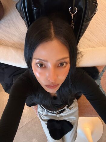 Full leaked Leehee express page private onlyfans photo