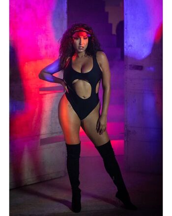 Full leaked Leila grey private onlyfans photo