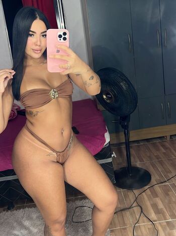 Full leaked Lellyzinha private onlyfans photo