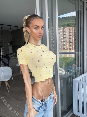 Full leaked Lena falk private onlyfans photo