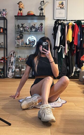 Full leaked Lena lemon private onlyfans photo
