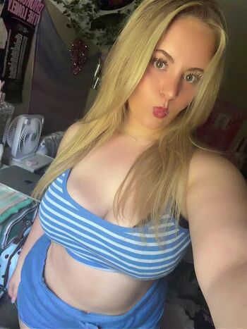 Full leaked Lena lovesyou private onlyfans photo