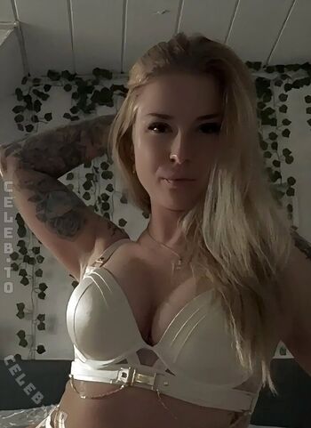 Full leaked Lena mxb private onlyfans photo