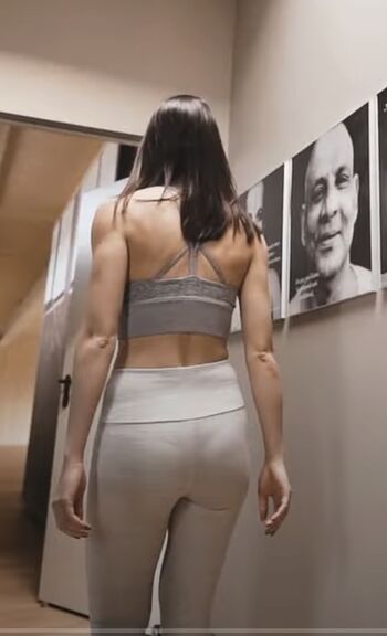 Full leaked Lena pilates yoga page private onlyfans photo