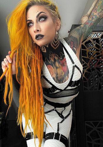 Full leaked Lena scissorhands private onlyfans photo