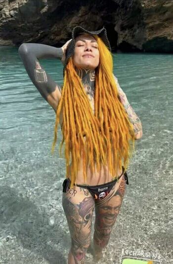 Full leaked Lena scissorhands private onlyfans photo
