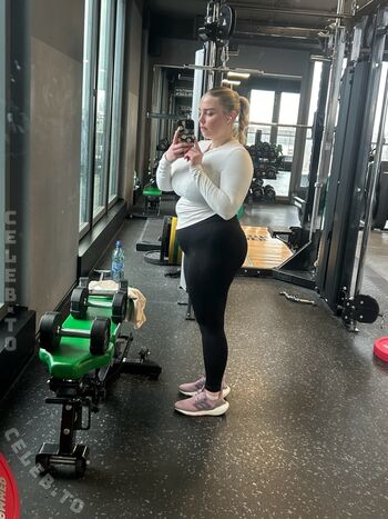 Full leaked Lenadenisee private onlyfans photo