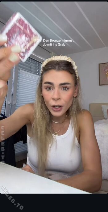 Full leaked Lenaknk page private onlyfans photo