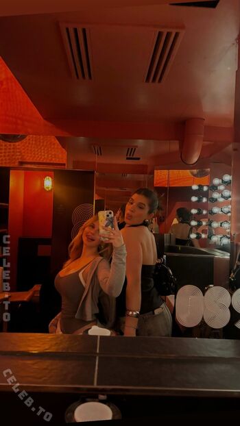 Full leaked Leni zkm private onlyfans photo