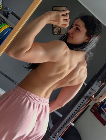 Full leaked Leona maronn private onlyfans photo