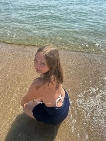 Letizia F
