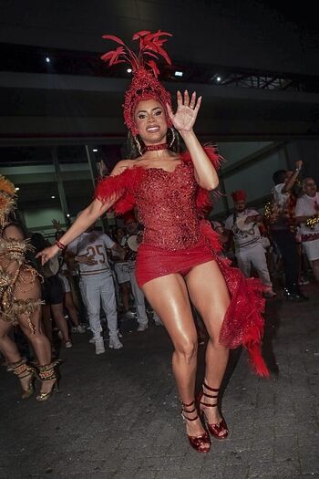 Full leaked Amortresmil/ private onlyfans photo