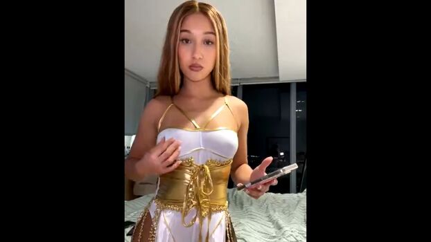Full leaked Sophie la sage/ private onlyfans photo