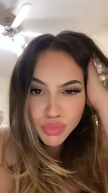 Full leaked Lexielvpez private onlyfans photo