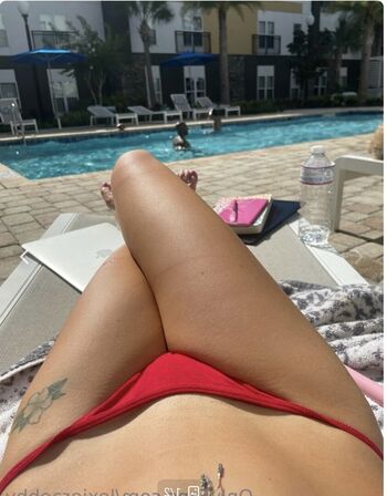 Full leaked Lexieraebby private onlyfans photo