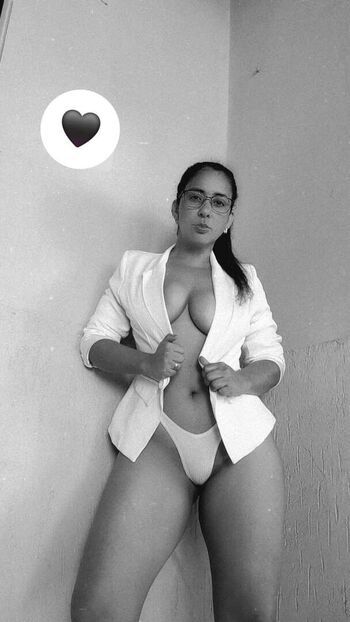 Full leaked Lia castro private onlyfans photo
