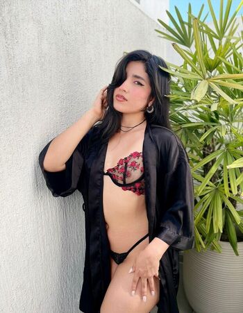 Full leaked Lia mar page private onlyfans photo