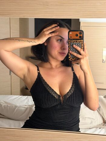Full leaked Lia toutcourt private onlyfans photo