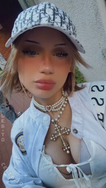 Full leaked Lienne aig private onlyfans photo