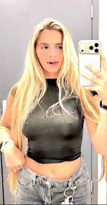 Full leaked Lies zhara private onlyfans photo