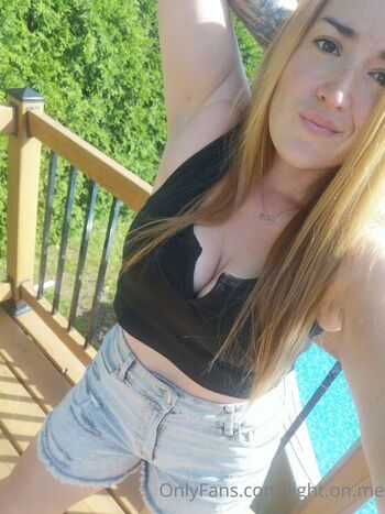 Full leaked Light on me vip private onlyfans photo