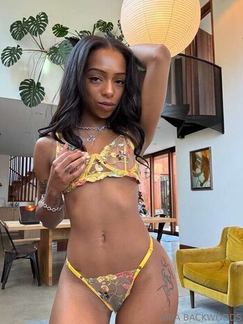 Full leaked Lightskin private onlyfans photo