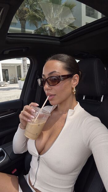 Full leaked Lightskin  page private onlyfans photo
