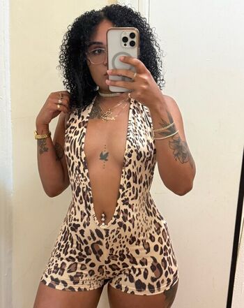 Full leaked Lightskin page private onlyfans photo