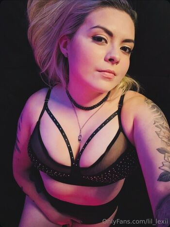 Full leaked Lil lexii private onlyfans photo