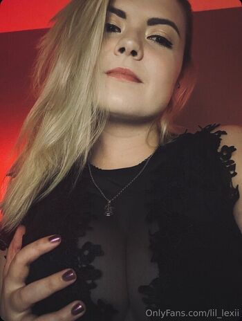 Full leaked Lil lexii page private onlyfans photo