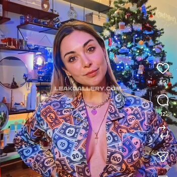 Full leaked Lilalacombe private onlyfans photo
