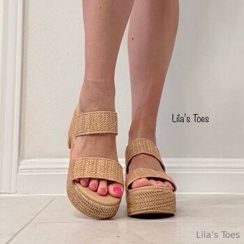 lilas.toes
