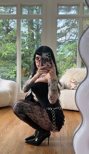 Full leaked Lilbatty page private onlyfans photo