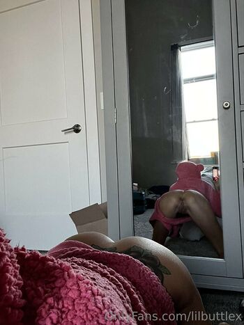 Full leaked Lilbuttlex page private onlyfans photo