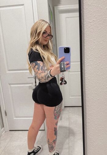 Full leaked Lilcannolii page private onlyfans photo