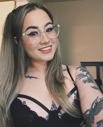 Full leaked Lilcannolii page private onlyfans photo