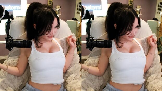 Full leaked Lilchiipmunk page private onlyfans photo