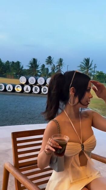 Full leaked Lilchiipmunk page private onlyfans photo