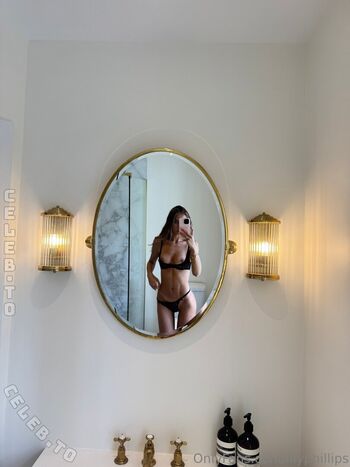 Full leaked Lillian phillips  page private onlyfans photo