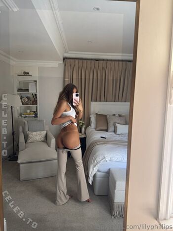 Full leaked Lillian phillips  page private onlyfans photo