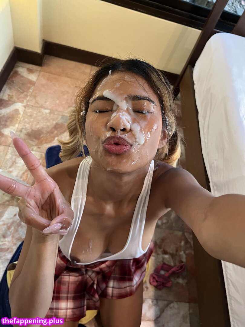 Lilly Lynn / mylillylynn