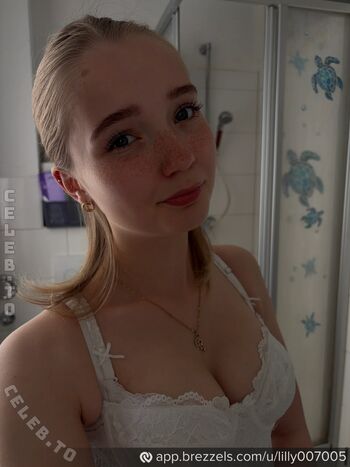 Full leaked Lilly schaper private onlyfans photo