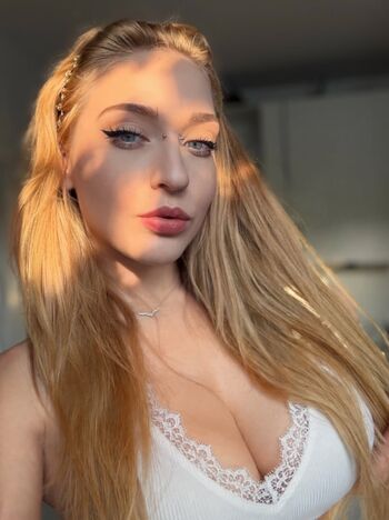 Full leaked Lilly valentina private onlyfans photo