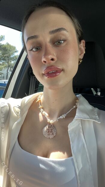 Full leaked Lillyfayye page private onlyfans photo