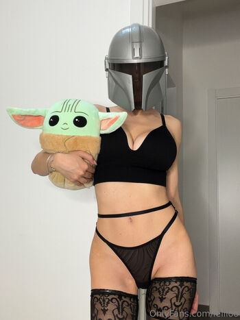 Full leaked Liloo moon page private onlyfans photo