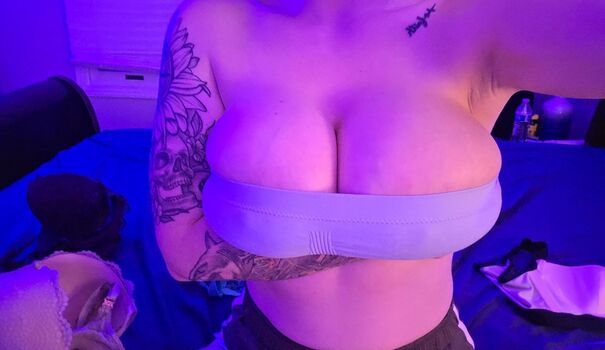 Full leaked Lilredlizz private onlyfans photo