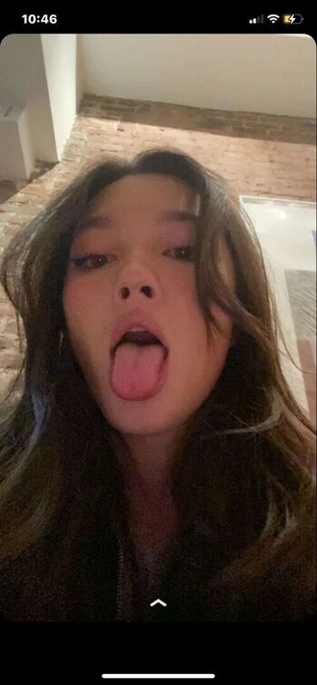 Full leaked Lily chee page private onlyfans photo