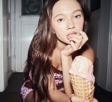Full leaked Lily chee page private onlyfans photo